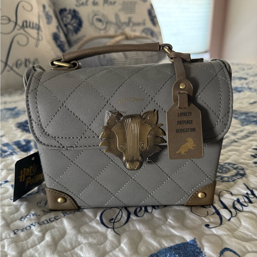 Warner Bros. Harry Potter Hufflepuff Quilted Mini Handbag